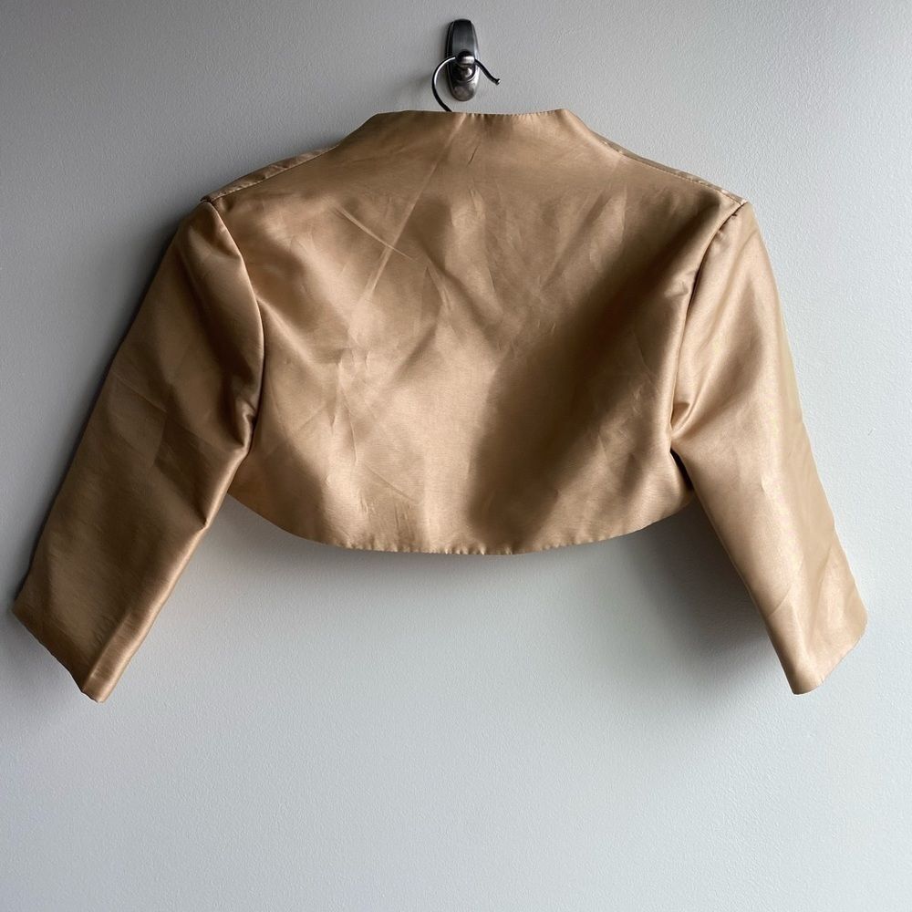 By Light In The Box Cropped Jacket - Picture 4 of 6